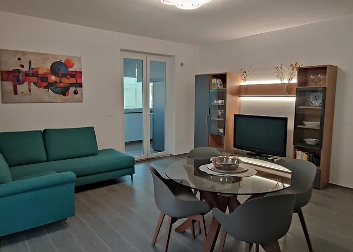 Docking Point Apartamento *